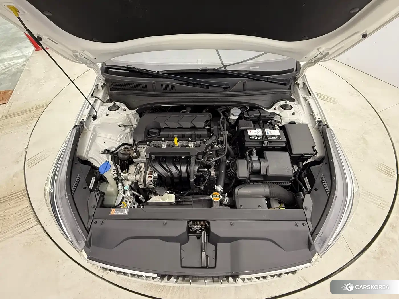 Kia K3 2021 Белый из Китая, фото 3