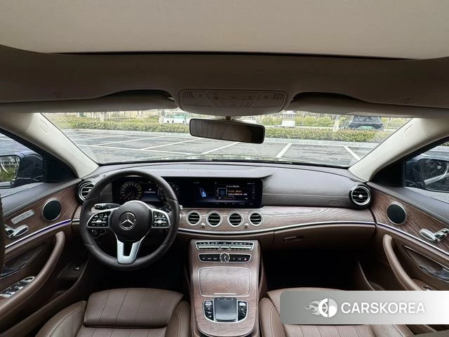 Mercedes-Benz E-class 2019 Черный из Китая, фото 2