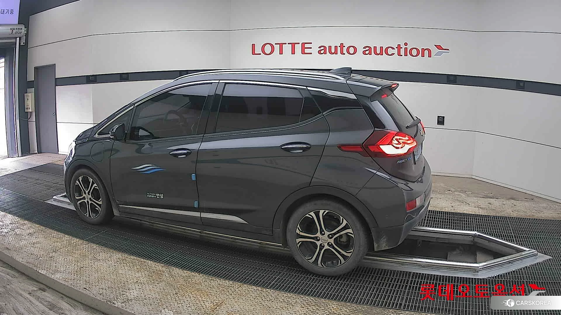 Korea G M Bolt (EV) 2019 Metallic Gray из Кореи, фото 2