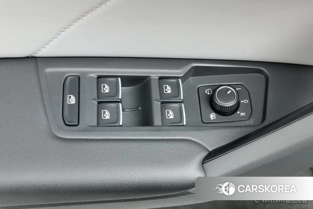 Volkswagen Tanyue 2023 Темно-серый из Китая, фото 2