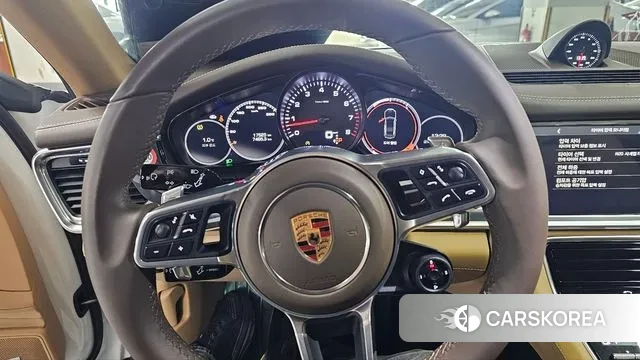 Porsche Panamera (971) 2018 Белый из Кореи, фото 2