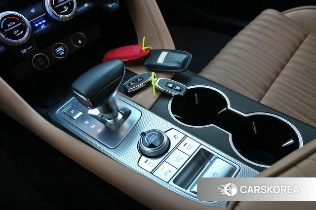 Genesis The New G70 2021 Красный из Кореи, фото 2