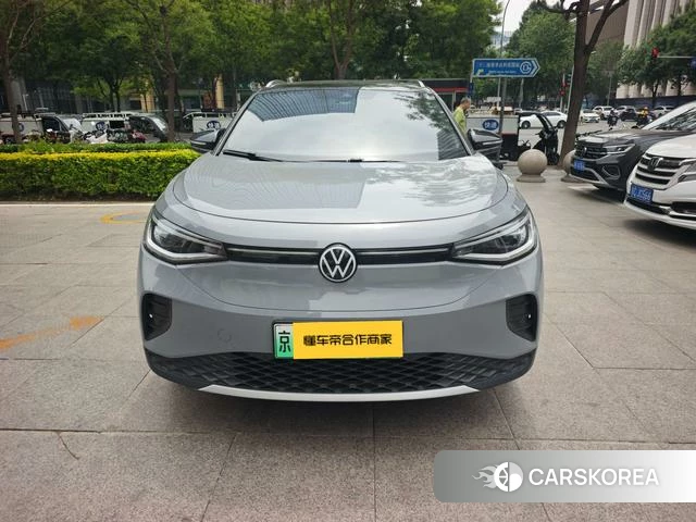 Volkswagen ID.4 CROZZ 2022 Серебристо-серый из Китая, фото 2