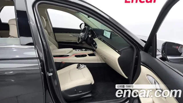 Genesis GV70 2023 Серый из Кореи, фото 2