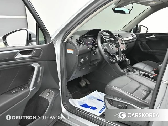 Volkswagen Tiguan Allspace 2020 Серый из Кореи, фото 2