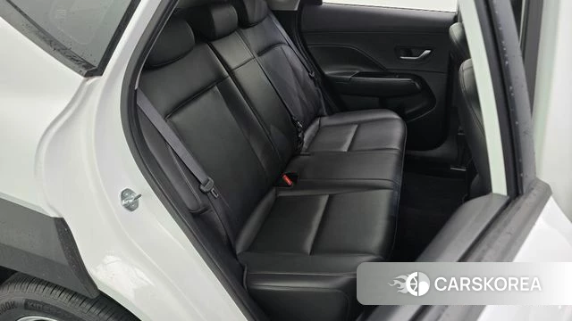 Hyundai Kona (SX2) 2023 Белый из Кореи, фото 2