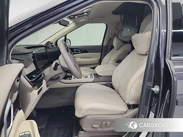 Kia The New Carnival 4th Generation 2024 Серый из Кореи, фото 2