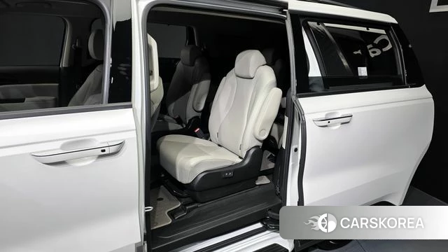 Kia Carnival 4th generation 2021 Белый из Кореи, фото 2