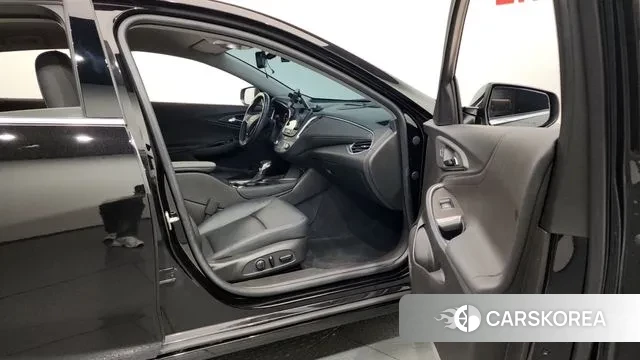 Chevrolet (GM Daewoo) The New Malibu 2021 Черный из Кореи, фото 2