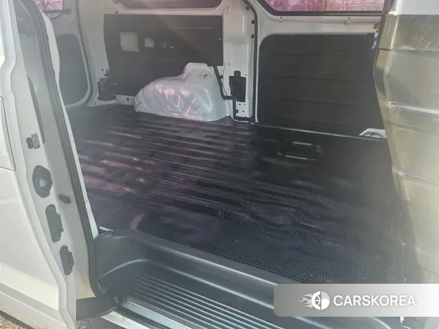 Hyundai The New Grand Starex 2020 Белый из Кореи, фото 2