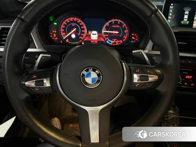 BMW 3 Series (F30) 2018 Серый из Кореи, фото 2