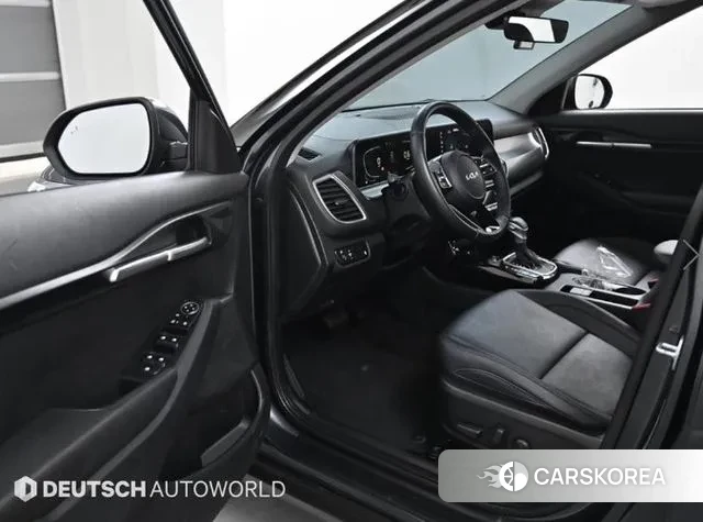 Kia The New Seltos 2022 Серый из Кореи, фото 2