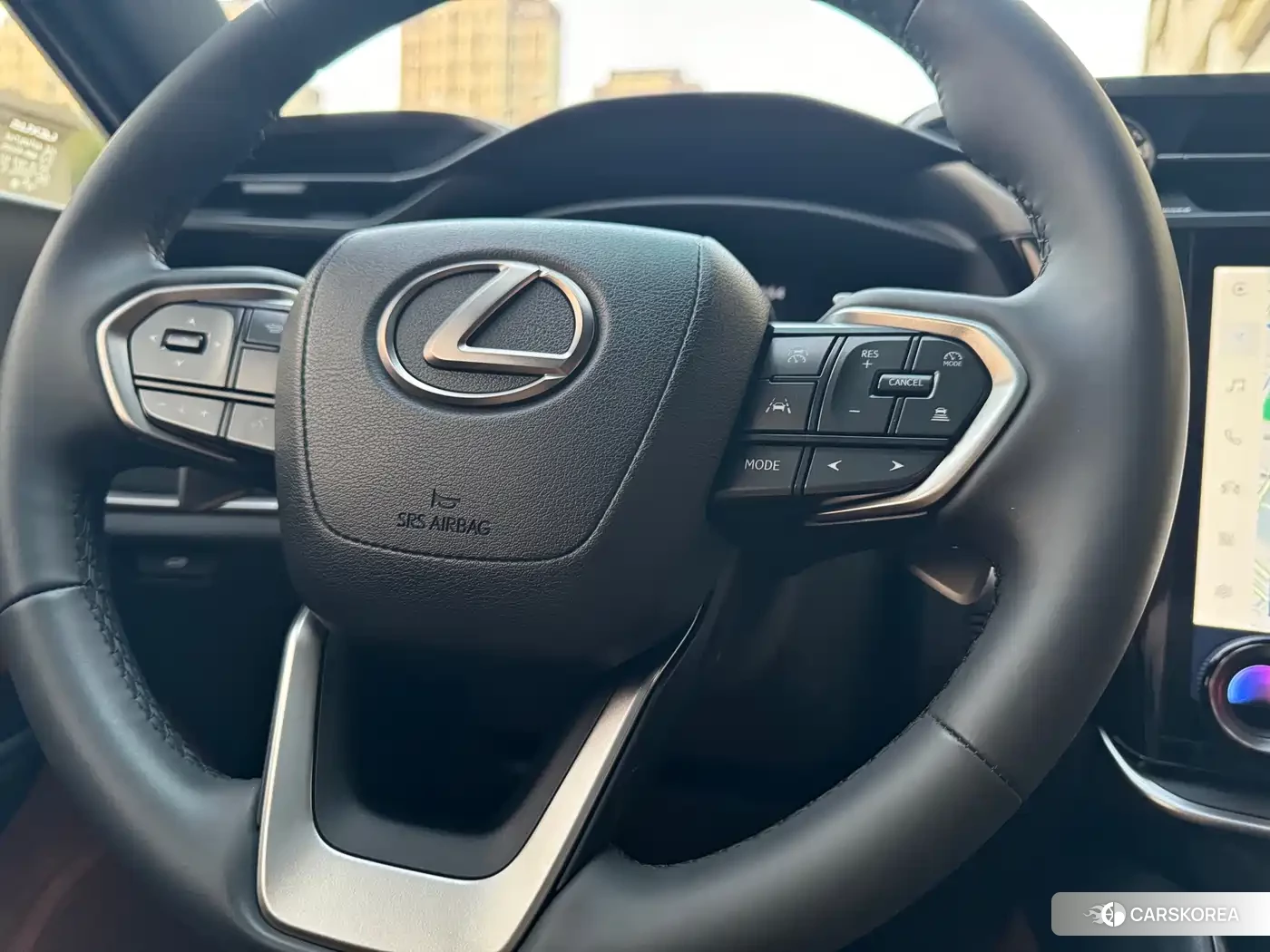 Lexus RZ 2023 Silver/gray из Китая, фото 2