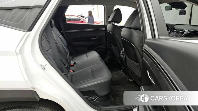 Hyundai Tucson Hybrid (NX4) 2022 Белый из Кореи, фото 2