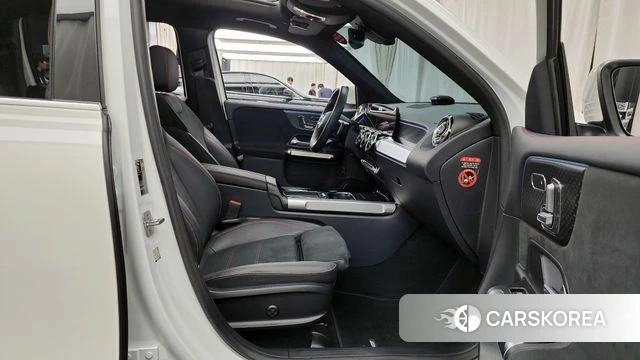 Mercedes-Benz GLB-Class X247 2024 Белый из Кореи, фото 2