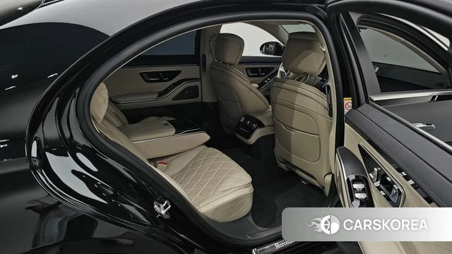 Mercedes-Benz S-Class W223 2023 Черный из Кореи, фото 2