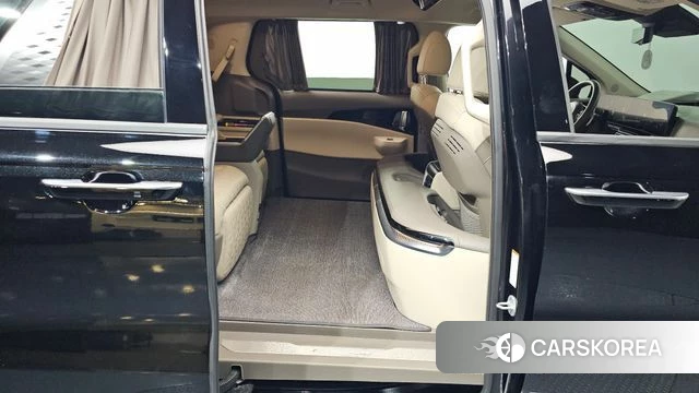 Kia The New Carnival 4th Generation 2024 Черный из Кореи, фото 2