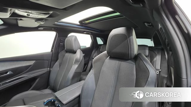Peugeot 3008 second generation 2022 Черный из Кореи, фото 2