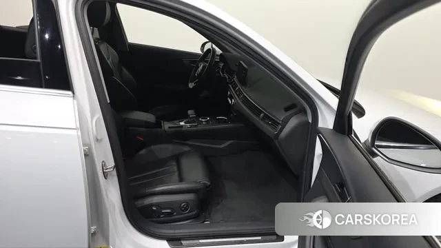 Audi A4 (B9) 2018 Белый из Кореи, фото 2