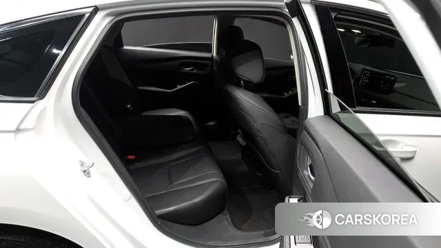 Honda Accord 11th Generation 2023 Белый из Кореи, фото 2