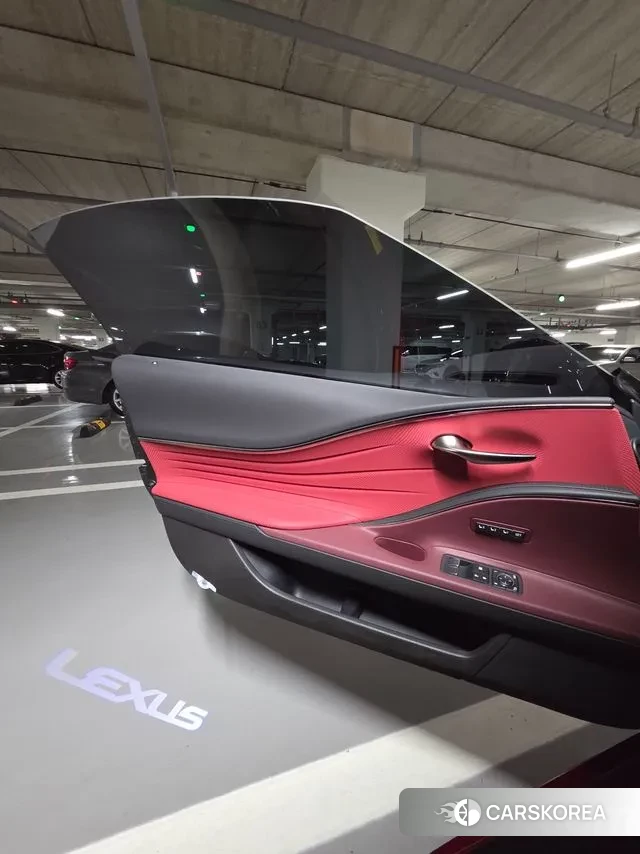 Lexus LC 2022 Красный из Кореи, фото 2