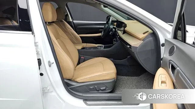 Hyundai Sonata D Edge (DN8) 2024 Белый из Кореи, фото 2