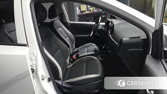 Kia Morning Urban (JA) 2020 Белый из Кореи, фото 2