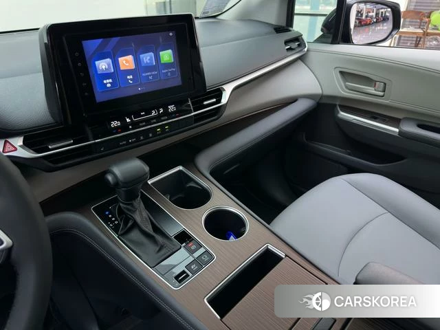 Toyota Grevia 2024 Черный из Китая, фото 2