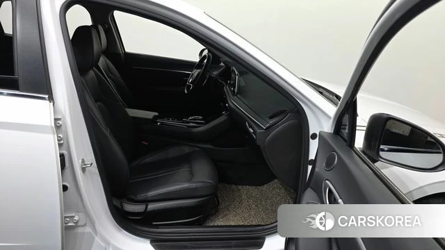 Hyundai Sonata (DN8) 2021 Белый из Кореи, фото 2