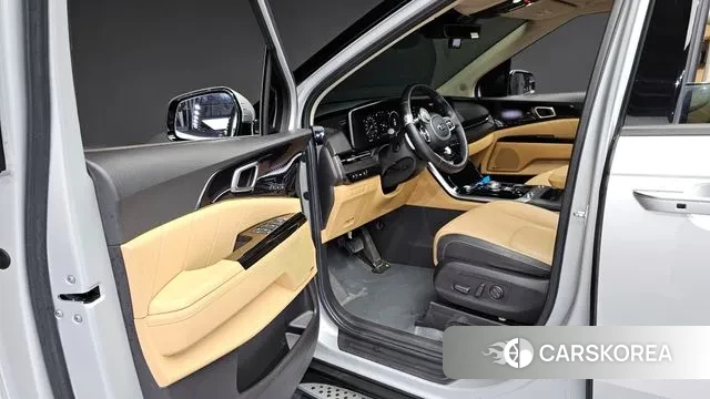 Kia Carnival 4th generation 2021 Серебряный из Кореи, фото 2