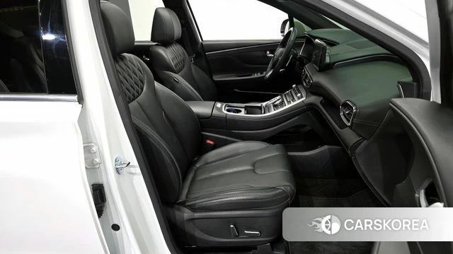 Hyundai The New Santa Fe 2023 Белый из Кореи, фото 2