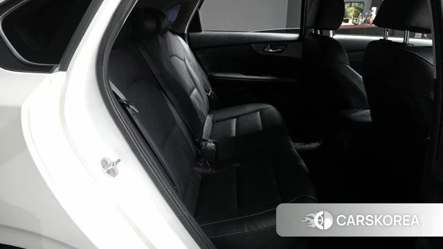Kia Come New K3 2018 Белый из Кореи, фото 2