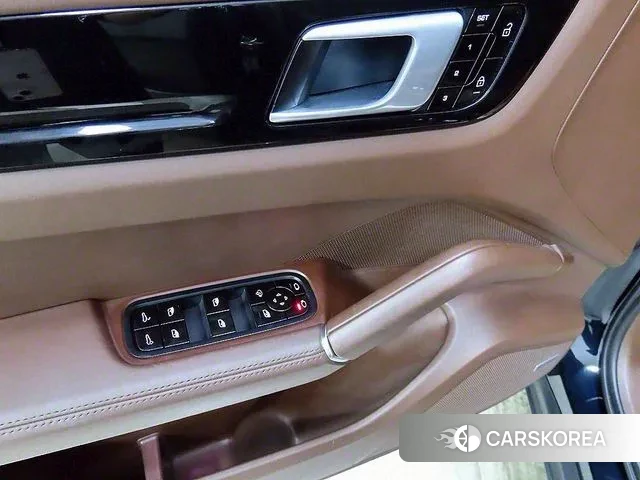 Porsche Cayenne (PO536) 2021 Синий из Кореи, фото 2