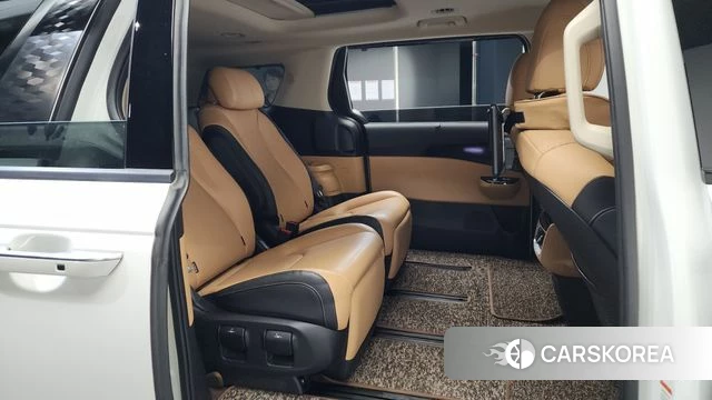 Kia Carnival 4th generation 2022 Белый из Кореи, фото 2