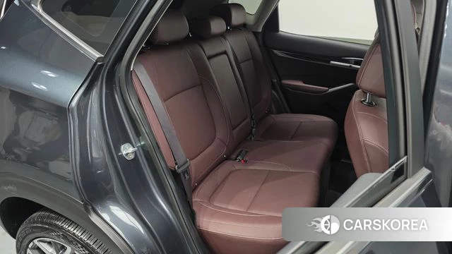 Kia Seltos 2021 Серый из Кореи, фото 2