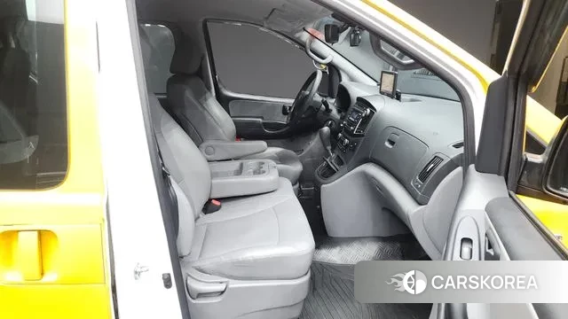 Hyundai The New Grand Starex 2019 Желтый из Кореи, фото 2