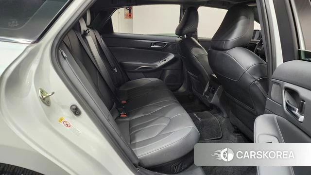 Toyota Avalon 5th Generation 2019 Белый из Кореи, фото 2