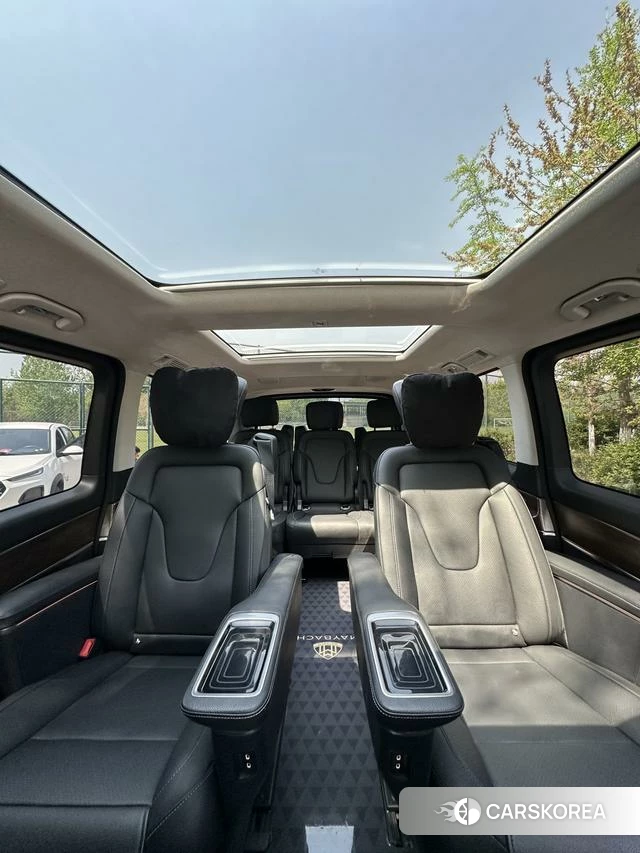 Mercedes-Benz V-class 2022 Черный из Китая, фото 2