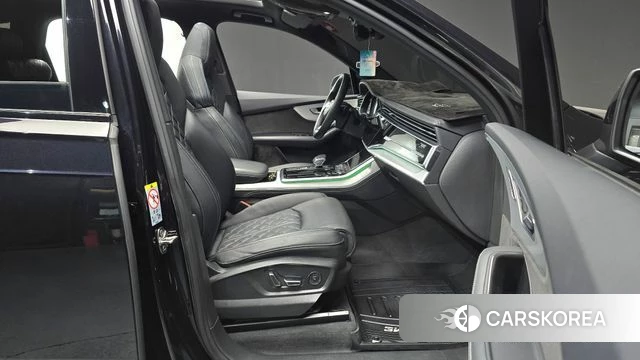 Audi Q7 (4M) 2021 Черный из Кореи, фото 2