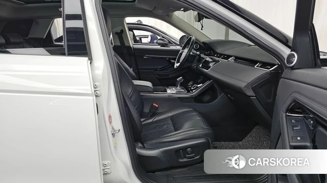 Land Rover Range Rover Evoque 2nd Generation 2019 Белый из Кореи, фото 2