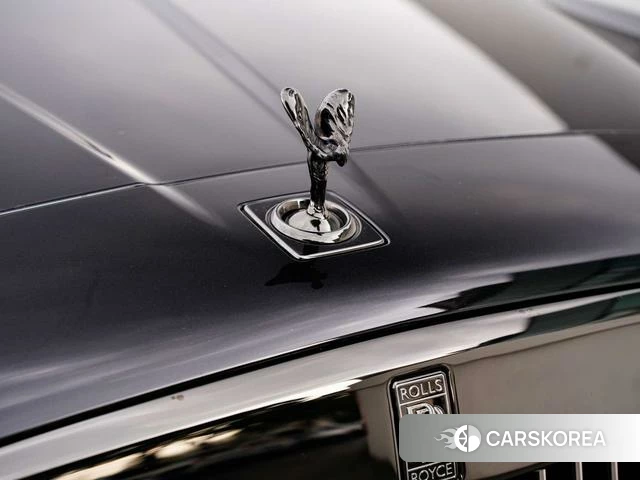 Rolls-Royce Cullinan 2021 Черный из Китая, фото 2
