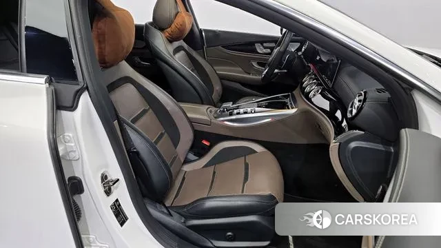 Mercedes-Benz AMG GT 2021 Белый из Кореи, фото 2