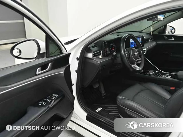 Kia K5 3rd generation 2020 Белый из Кореи, фото 2