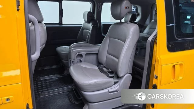 Hyundai The New Grand Starex 2019 Желтый из Кореи, фото 2