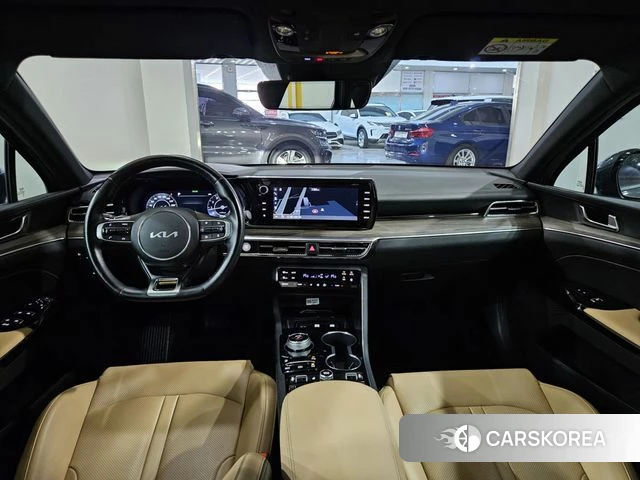 Kia K5 3rd generation 2023 Серый из Кореи, фото 2