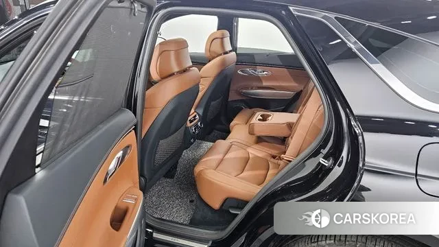 Genesis GV70 2022 Черный из Кореи, фото 2