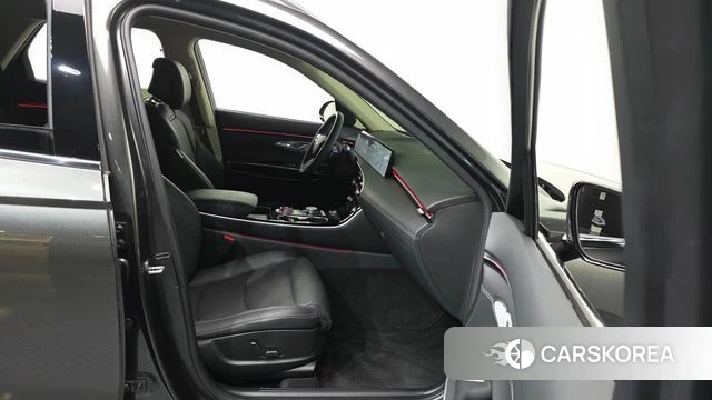 Genesis GV70 2025 Серый из Кореи, фото 2