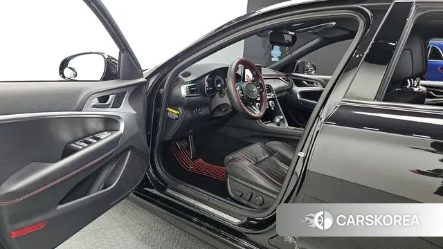 Genesis G70 2019 Черный из Кореи, фото 2