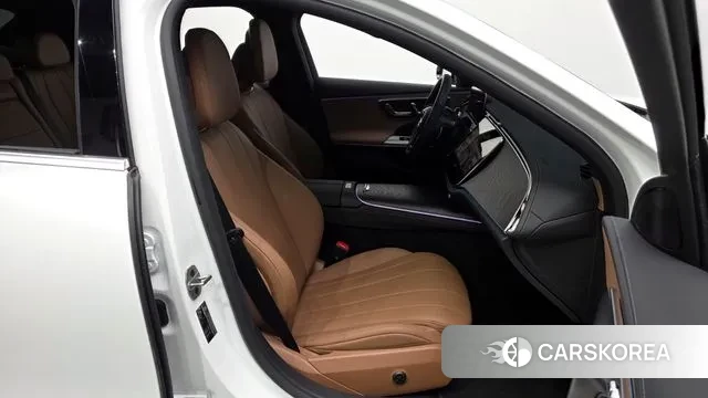 Mercedes-Benz E-Class W214 2025 Белый из Кореи, фото 2