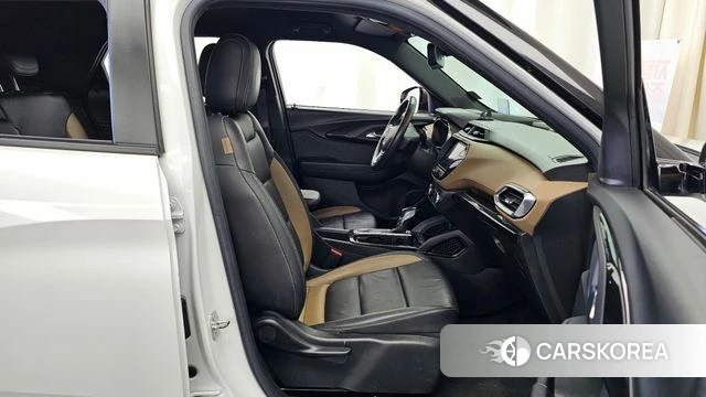 Chevrolet (GM Daewoo) Trailblazer 2021 Белый из Кореи, фото 2